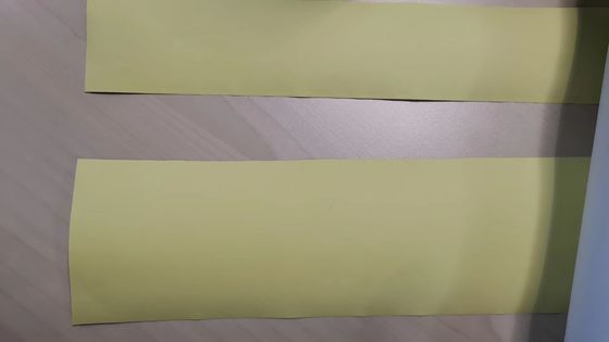 Wasserdichtes Aluminiumfolienband mit leicht ablösbarem Silikon-Trennpapier in gelber Farbe
