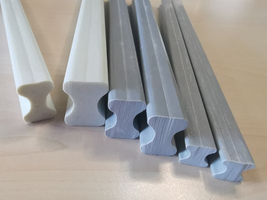 Elektrische Isolierteile Typ I in Schwarz/Weiß/Grau H Klasse V-0