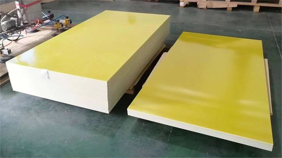 Gelbe elektrische Isolationsplatte mit relativer Permittivität 50Hz ≤5,5 und Abbruchspannung parallel zu Laminationen bei 90C±2C in Öl ≥35kV