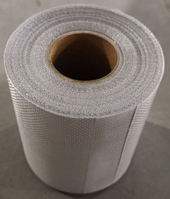 Wärmedämmungs-Folie gegenübergestelltes errichtendes Papier